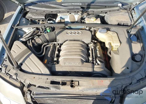 2002 Audi A4 3.0 z USA, uszkodzony, nr VIN WAUJT68E02A275876